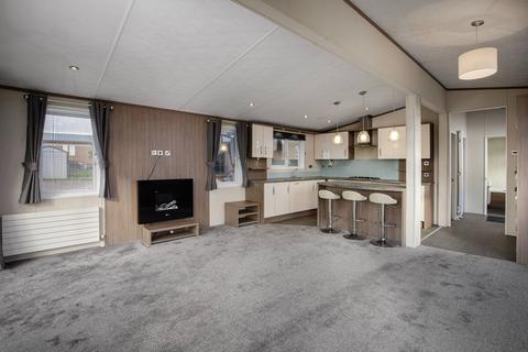 2 bedroom lodge for sale, Staynall Nr Hambleton