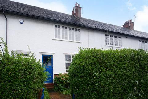 Fowlers Walk, Ealing, London, W5