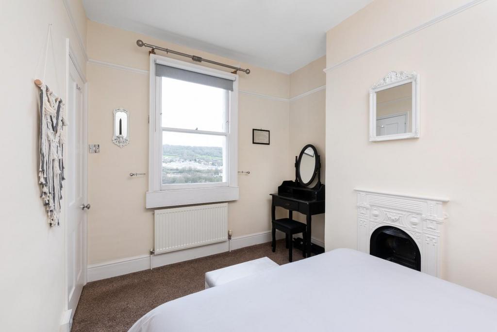 6 Frankley Terrace Bath, BA1 6 DP-15.jpg