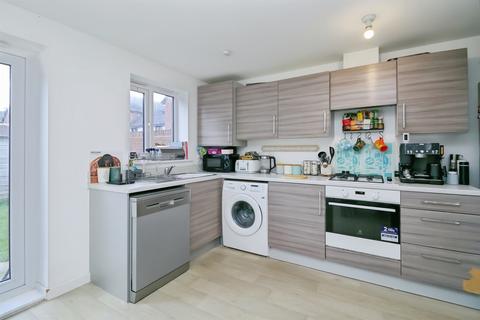 3 bedroom end of terrace house for sale, Lon Y Rheilffordd, Barry