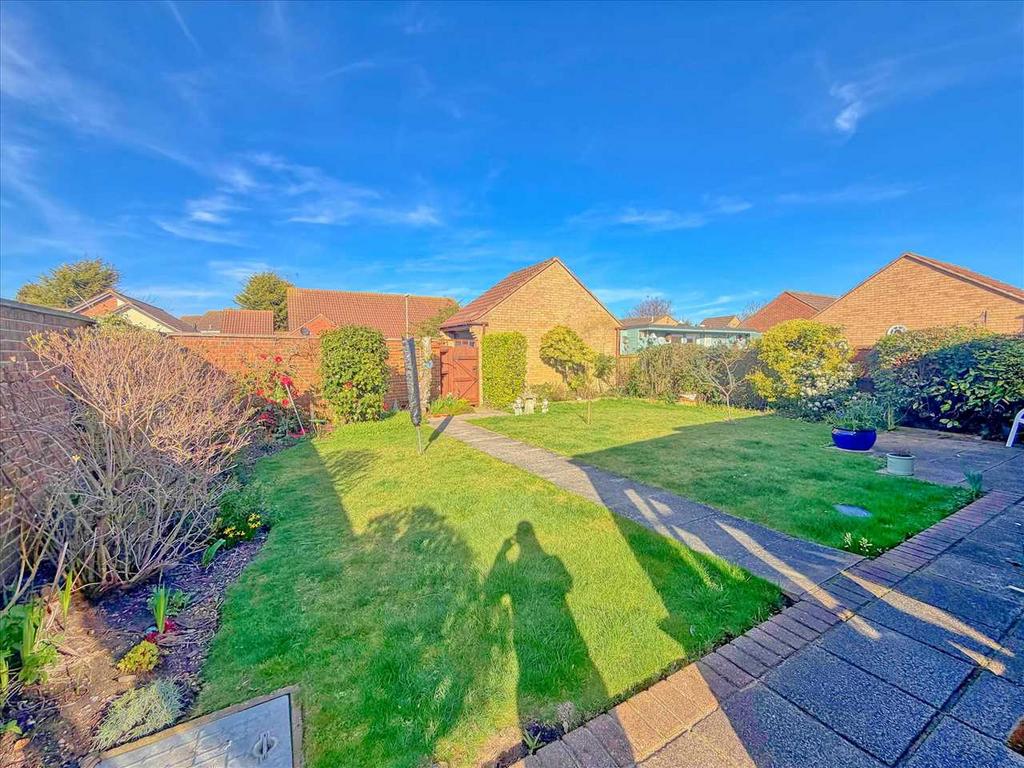 Outside - Rear