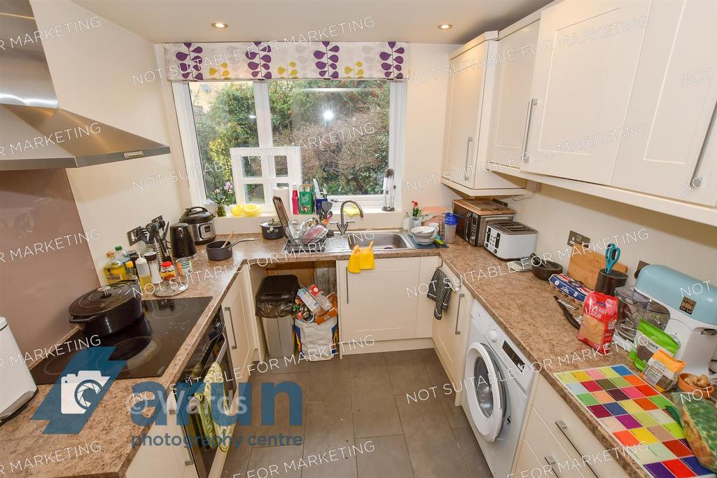 Kitchen / Breakfast Room
