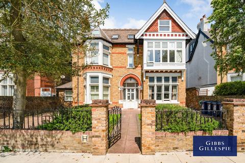 undefined, Hamilton Road, London, W5