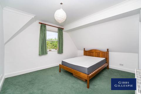 undefined, Hamilton Road, London, W5