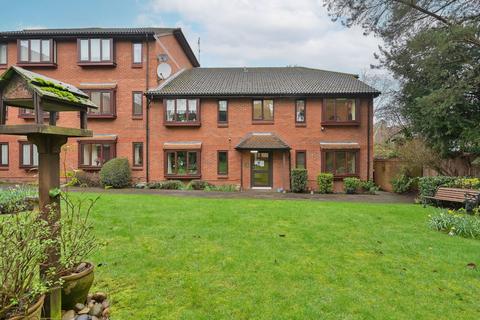 2 bedroom flat for sale, Meadowcroft, High Street, Bushey, WD23