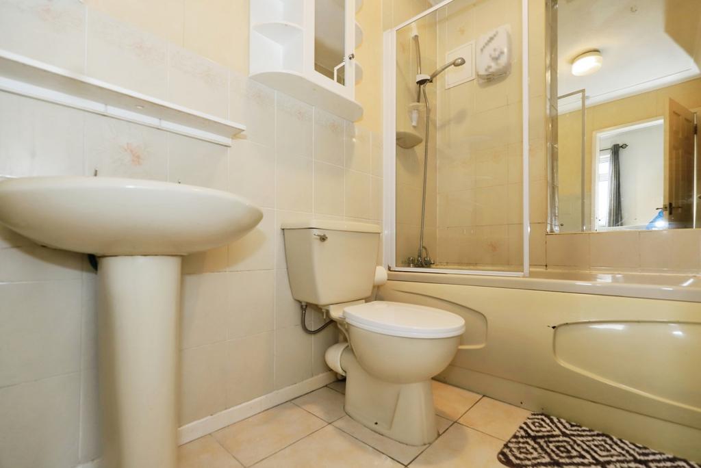 Bathroom W/C