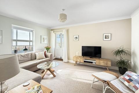 3 bedroom semi-detached house for sale, Oakleigh Court, Wivenhoe, Colchester, CO7