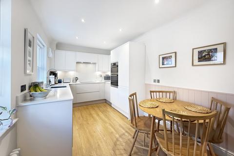 3 bedroom semi-detached house for sale, Oakleigh Court, Wivenhoe, Colchester, CO7