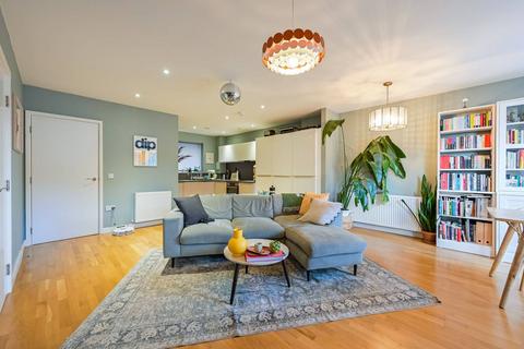 3 bedroom maisonette to rent, Dovetail Place, Lawrence Road, London, N15, Tottenham, London, N15