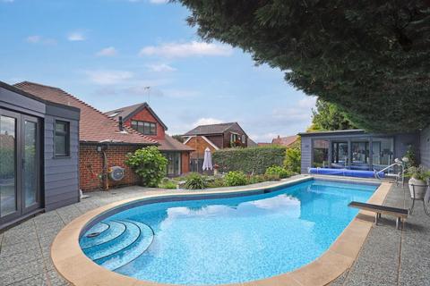 undefined, Homefield Close, Epping, CM16