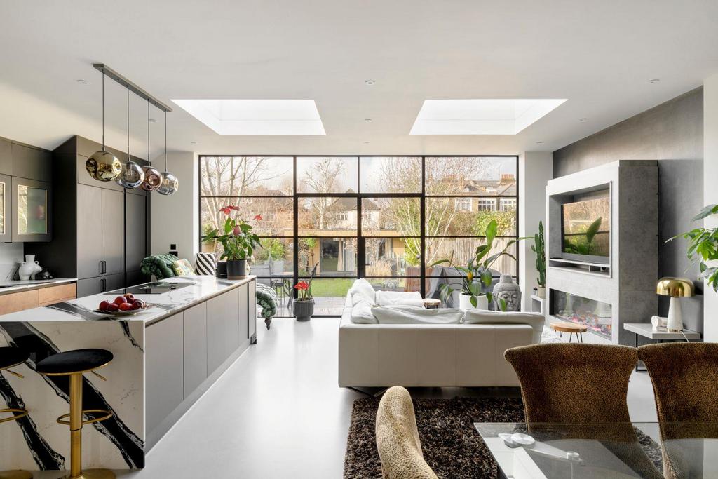Eastbourne Road, W4 - FOR SALE