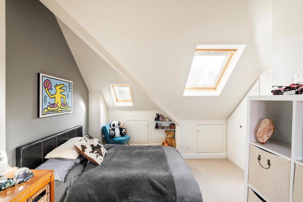 Eastbourne Road, W4 - FOR SALE