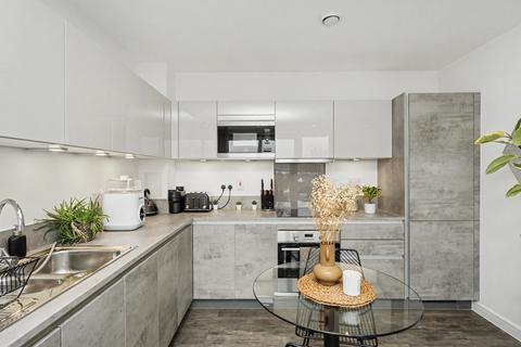 1 bedroom flat for sale, Peregrine Point,  Alma Road, Enfield