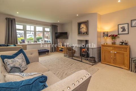 2 bedroom semi-detached house for sale, Links Road, Poulton Le Fylde FY6