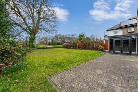 undefined, Links Avenue, Gidea Park