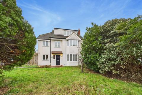 4 bedroom detached house for sale, Hurst Road, West Molesey