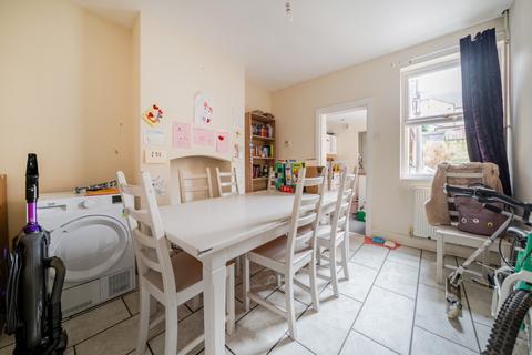 3 bedroom terraced house for sale, Stamford Street, Grantham, Lincolnshire, NG31