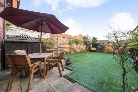 4 bedroom house to rent, Silbury Avenue, Mitcham, CR4