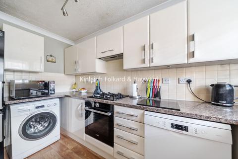 4 bedroom house to rent, Silbury Avenue, Mitcham, CR4