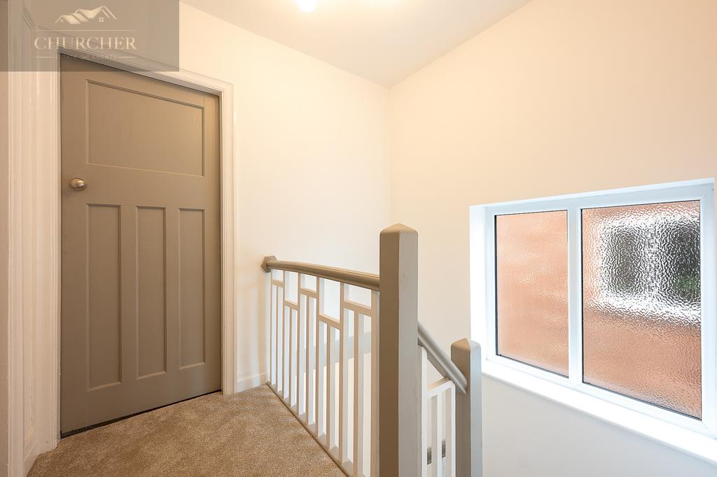 74yew Tree Road-7