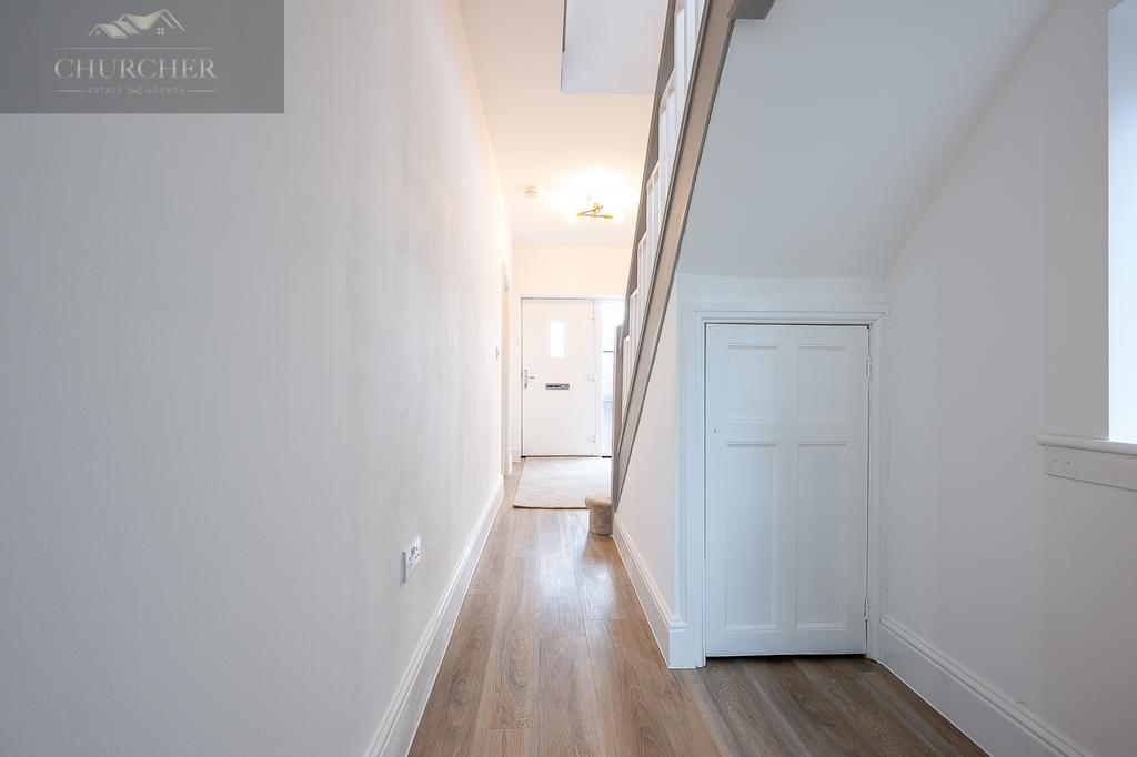 74yew Tree Road-10