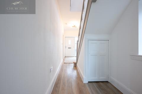undefined, Ormskirk L39