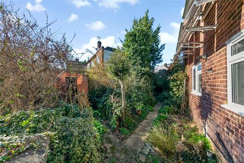 undefined, Hartland Road, Hampton Hill
