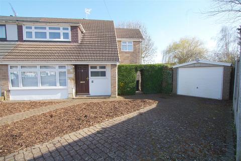 4 bedroom semi-detached house for sale, Graham Close, Billericay CM12