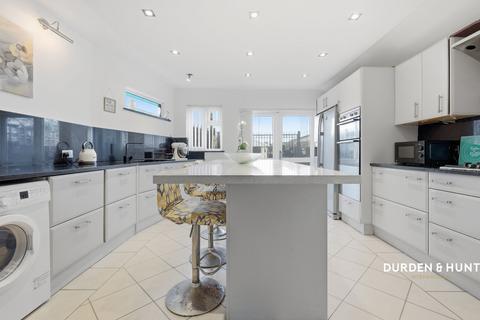 undefined, Betterton Road, Rainham, RM13
