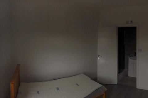 undefined, Green Lanes, Self Contained Studio
