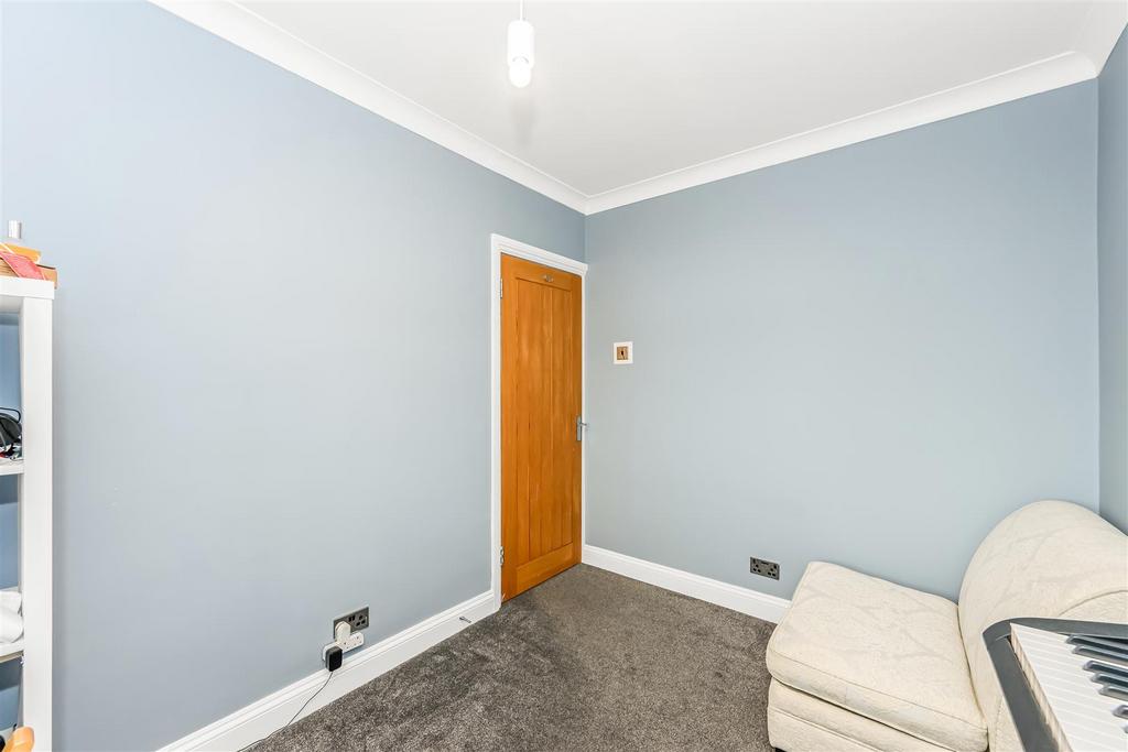 69 Avondale court-11.jpg