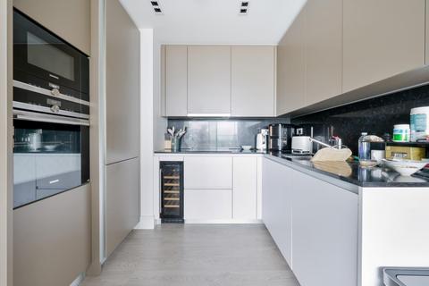 2 bedroom apartment for sale, Carrara Tower, 250 City Road, Bolinder Place, London, EC1V