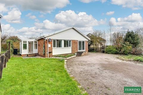 undefined, (3 Double Beds), Woodcroft, Chepstow, Monmouthshire. NP16 7PZ