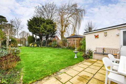 3 bedroom semi-detached house for sale, Wembley Avenue, Mayland