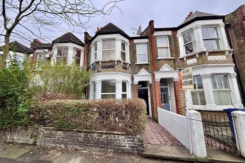 Newton Avenue, Acton, W3 8AH