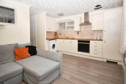 1 bedroom apartment for sale, Long Meadow, Buckinghamshire HP21