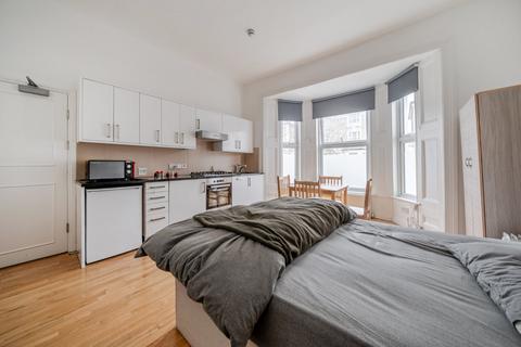 undefined, Windsor Road, Ealing, London, W5