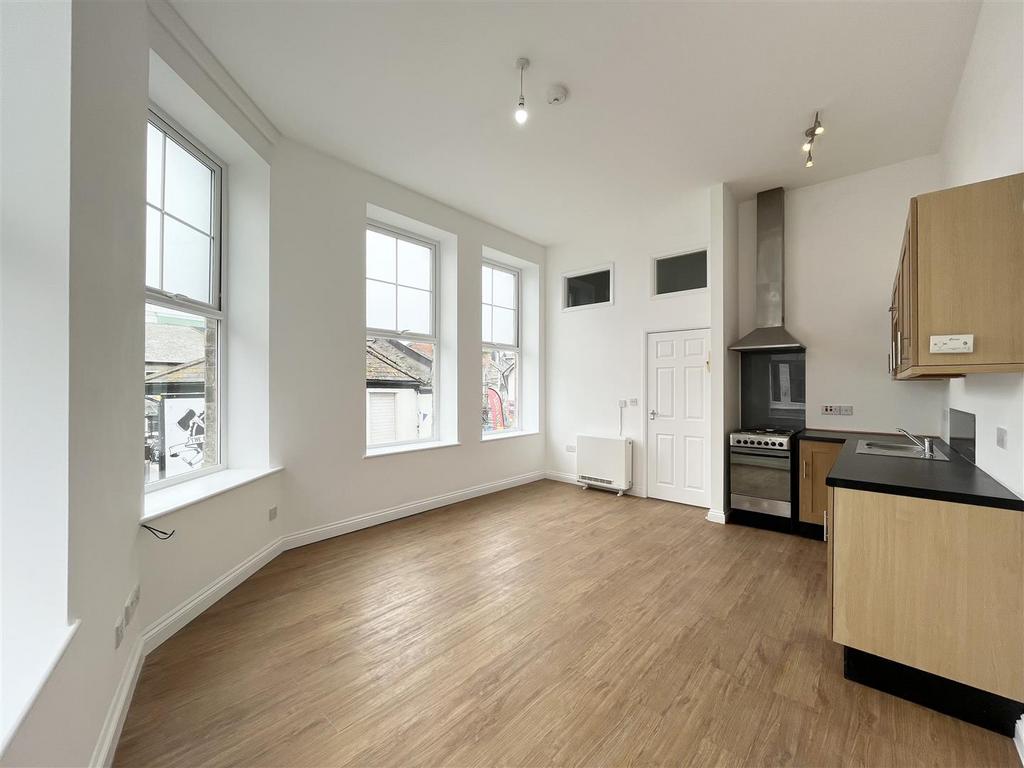 Kitchen/Living Room
