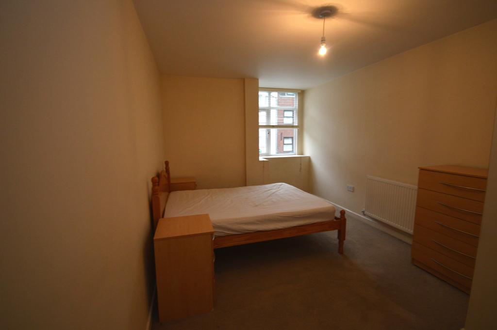 Flat 3, 15-16 Milton
