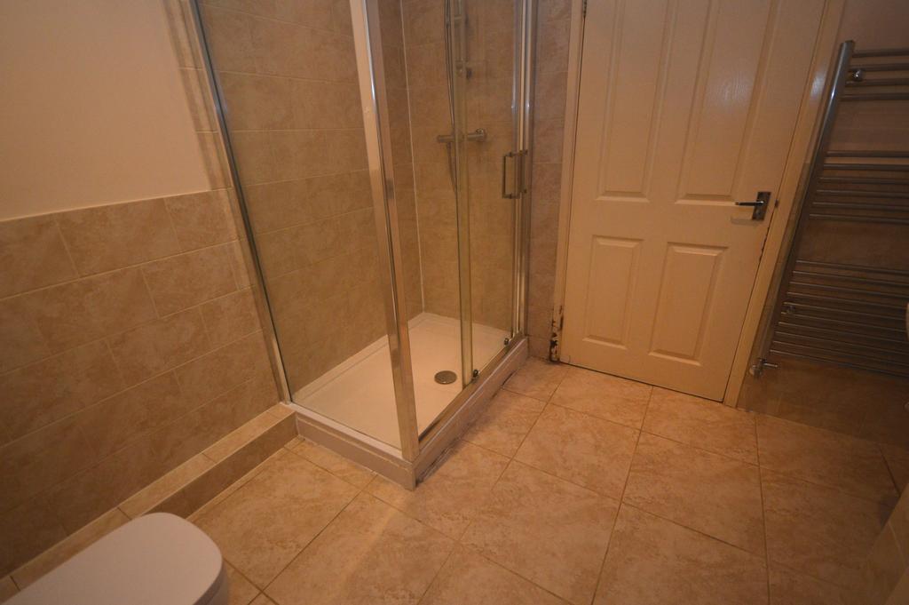 Flat 3, 15-16 Milton
