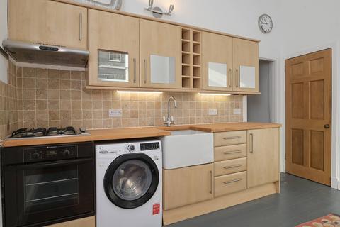 1 bedroom flat for sale, 36/2 Constitution Street, Leith, Edinburgh, EH6 6RS