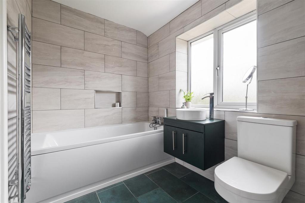 Untitled (15 of 27).jpg