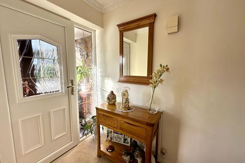 4 bedroom detached house for sale, Woodbridge Close, Walsall WS3
