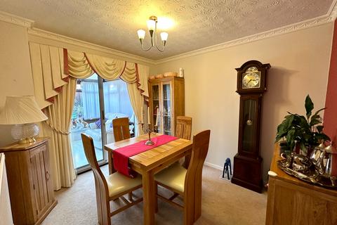 4 bedroom detached house for sale, Woodbridge Close, Walsall WS3