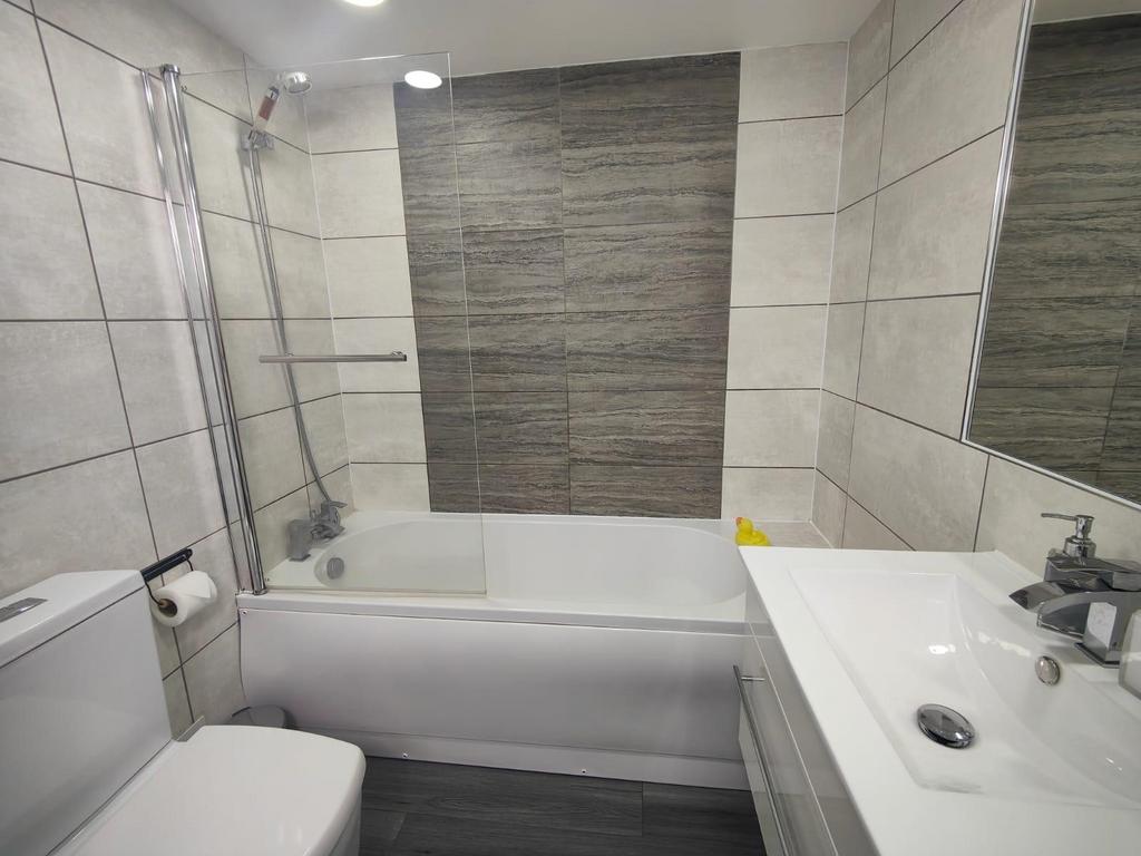 Bathroom 2