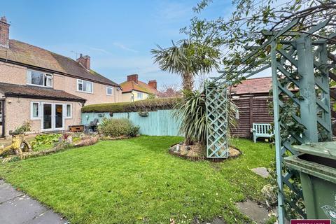 4 bedroom semi-detached house for sale, Highbury Avenue, Prestatyn, Denbighshire LL19 7NS