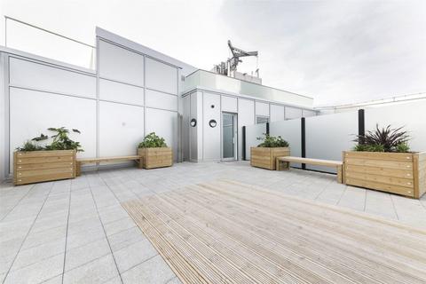 1 bedroom flat to rent, High Street, London E15