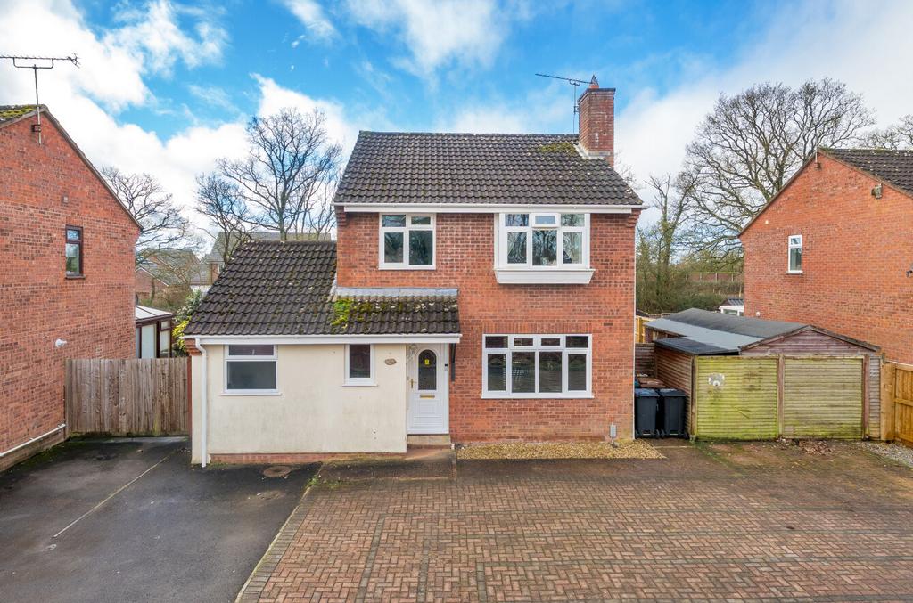 31 Oak Crescent