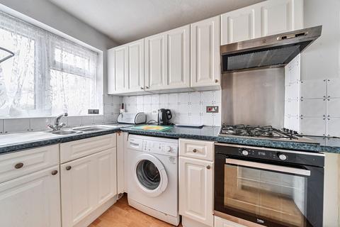 undefined, Oakwood Close, Midhurst, GU29