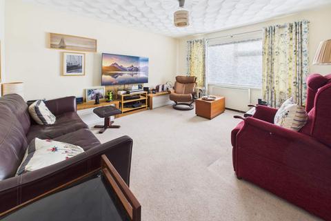 2 bedroom flat for sale, Philip Close, Cardiff. CF14